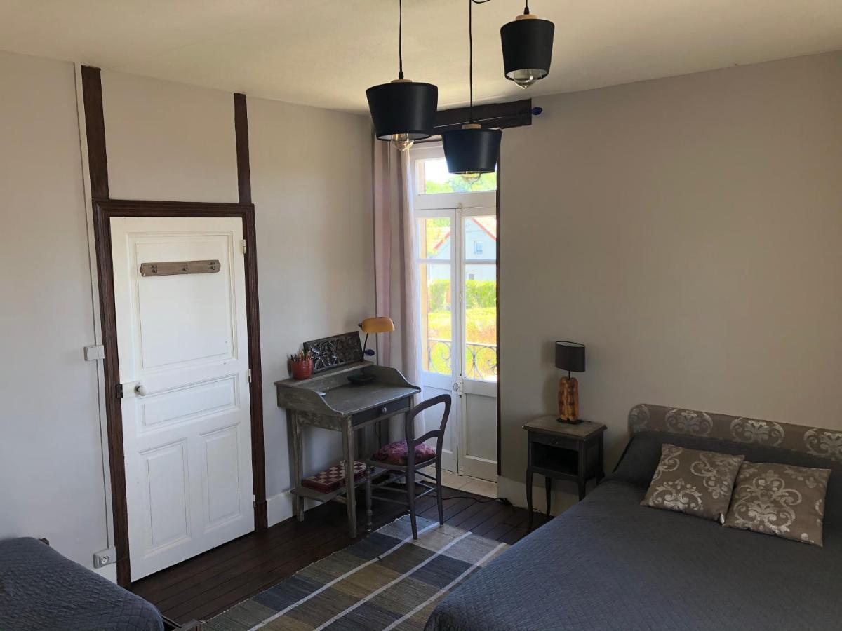 Appartement Saint-Antoine Toulon-sur-Arroux Exterior foto